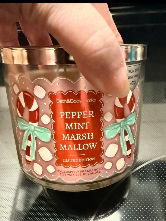 Bath & Body Works Other - Bath & Body Works Peppermint Marshmallow Candle - Pink & Red